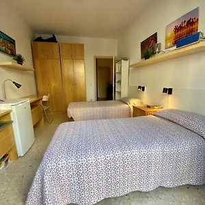Apartment Housing Recommend For Students, Barcelona
